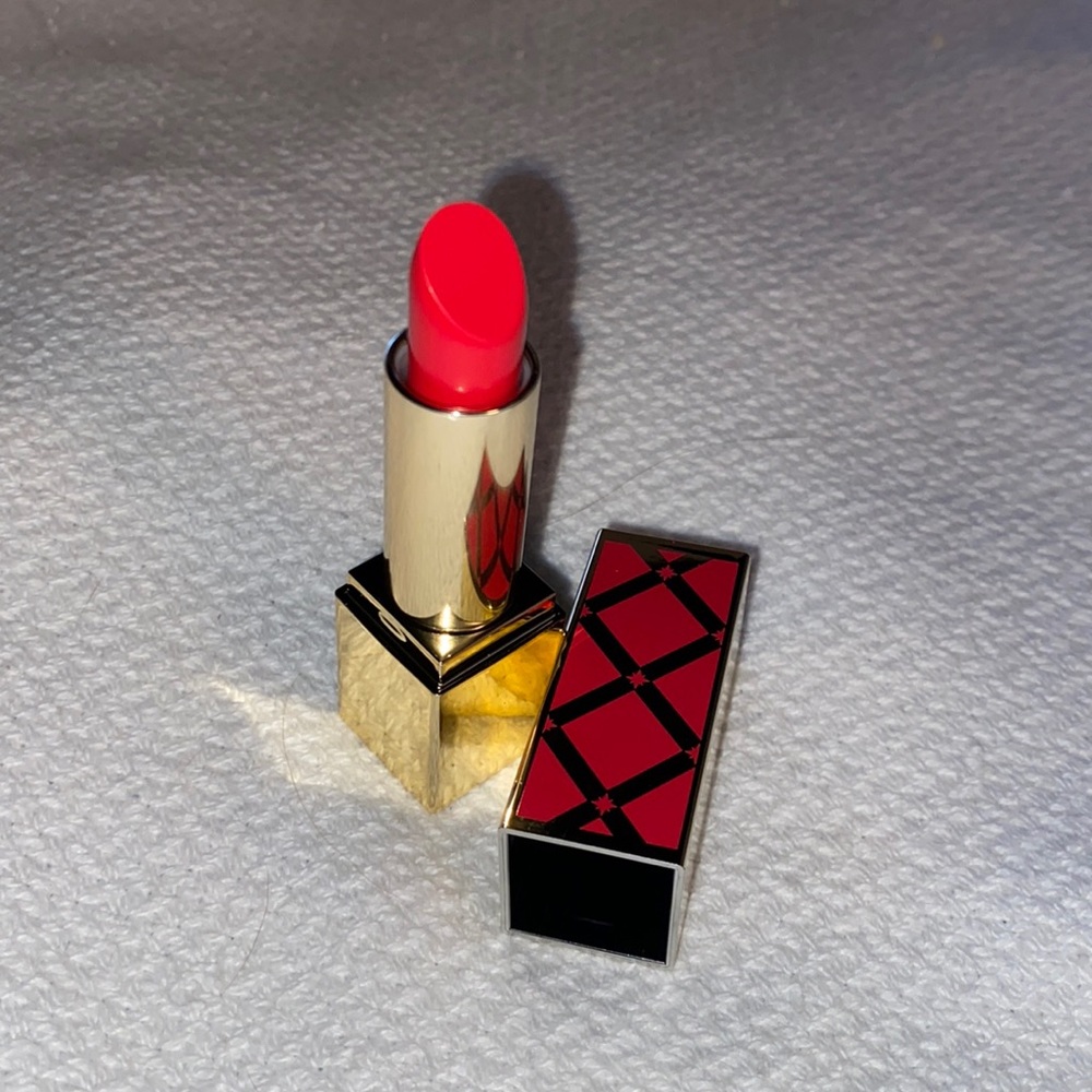 Estee Lauder Pure Color Envy Lipstick